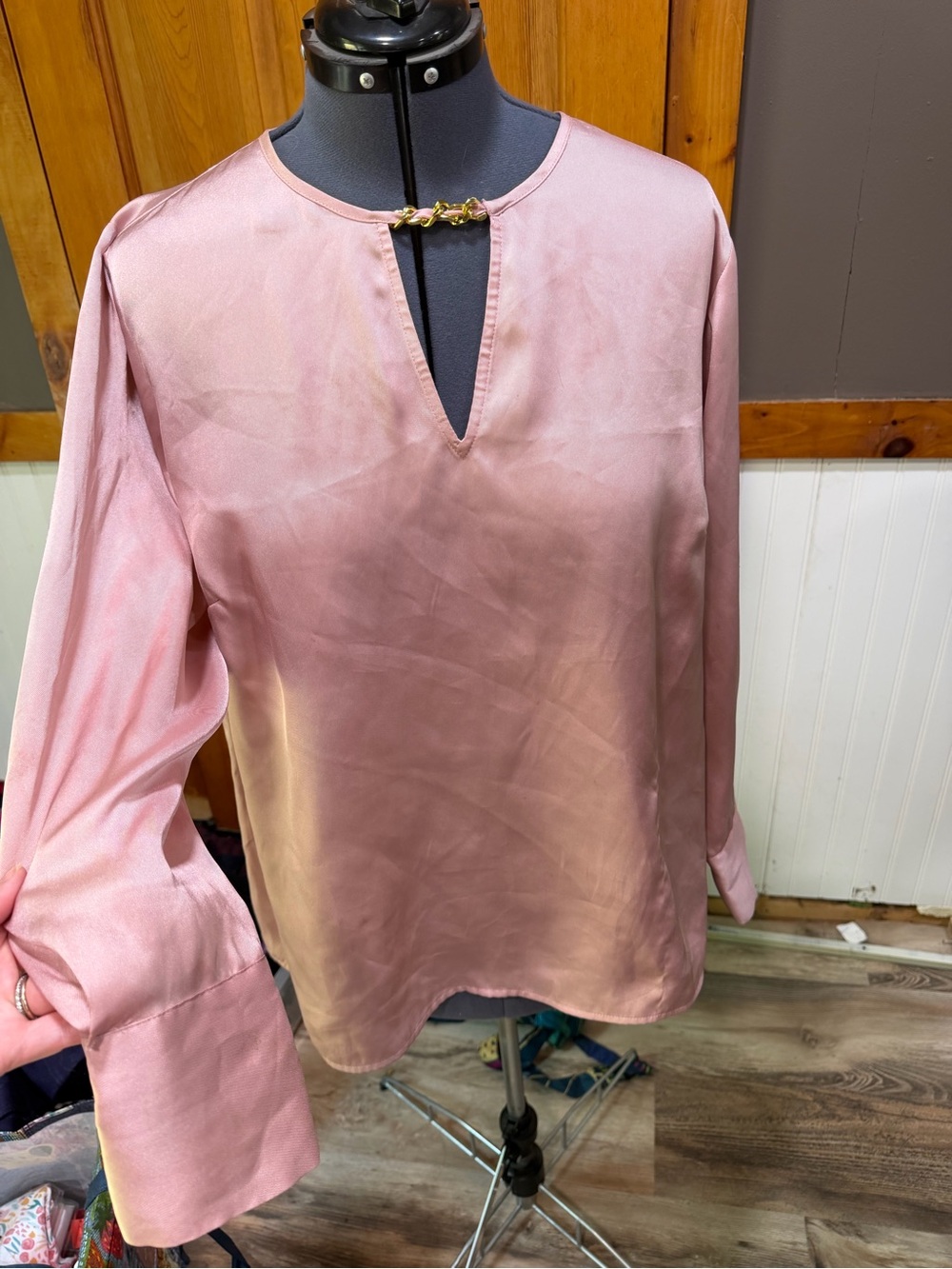 INC International Concepts Dusty Pink Satin V-Neck Blouse with Gold Bar